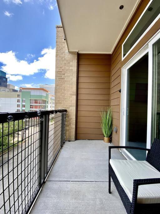 Luxury Apartment With King Bed And Pool And Free Parking 4 Houston Luaran gambar
